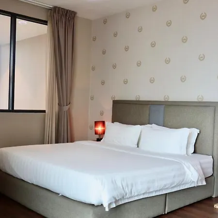 Homesuite' Home At Riverson Soho Kota Kinabalu Exterior photo