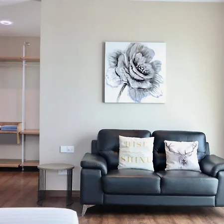 Homesuite' Home At Riverson Soho Kota Kinabalu Exterior photo