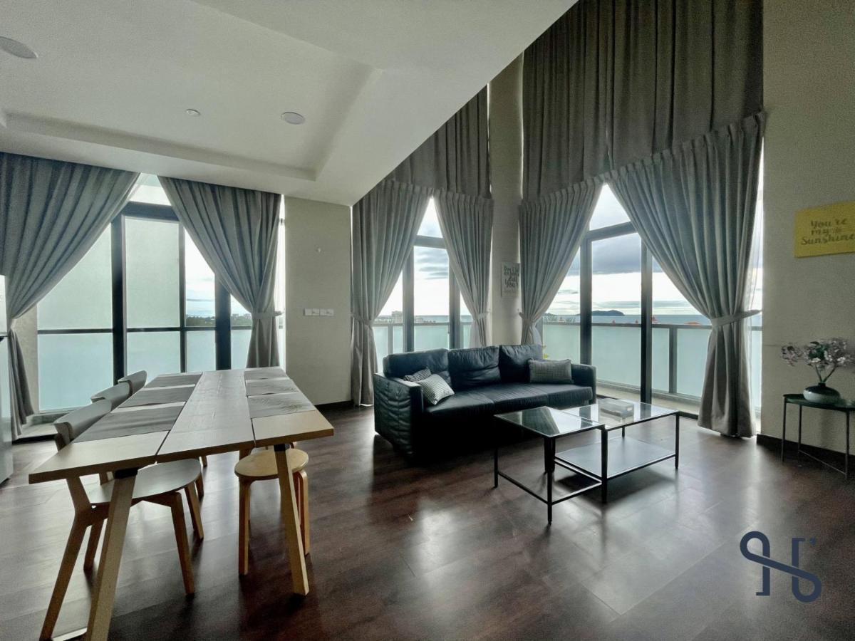 Homesuite' At Riverson Soho *