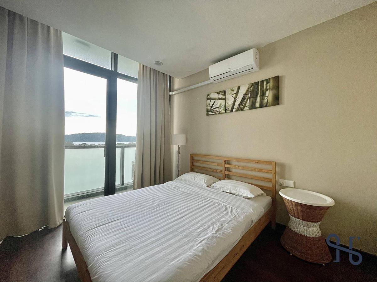 Homesuite' At Riverson Soho