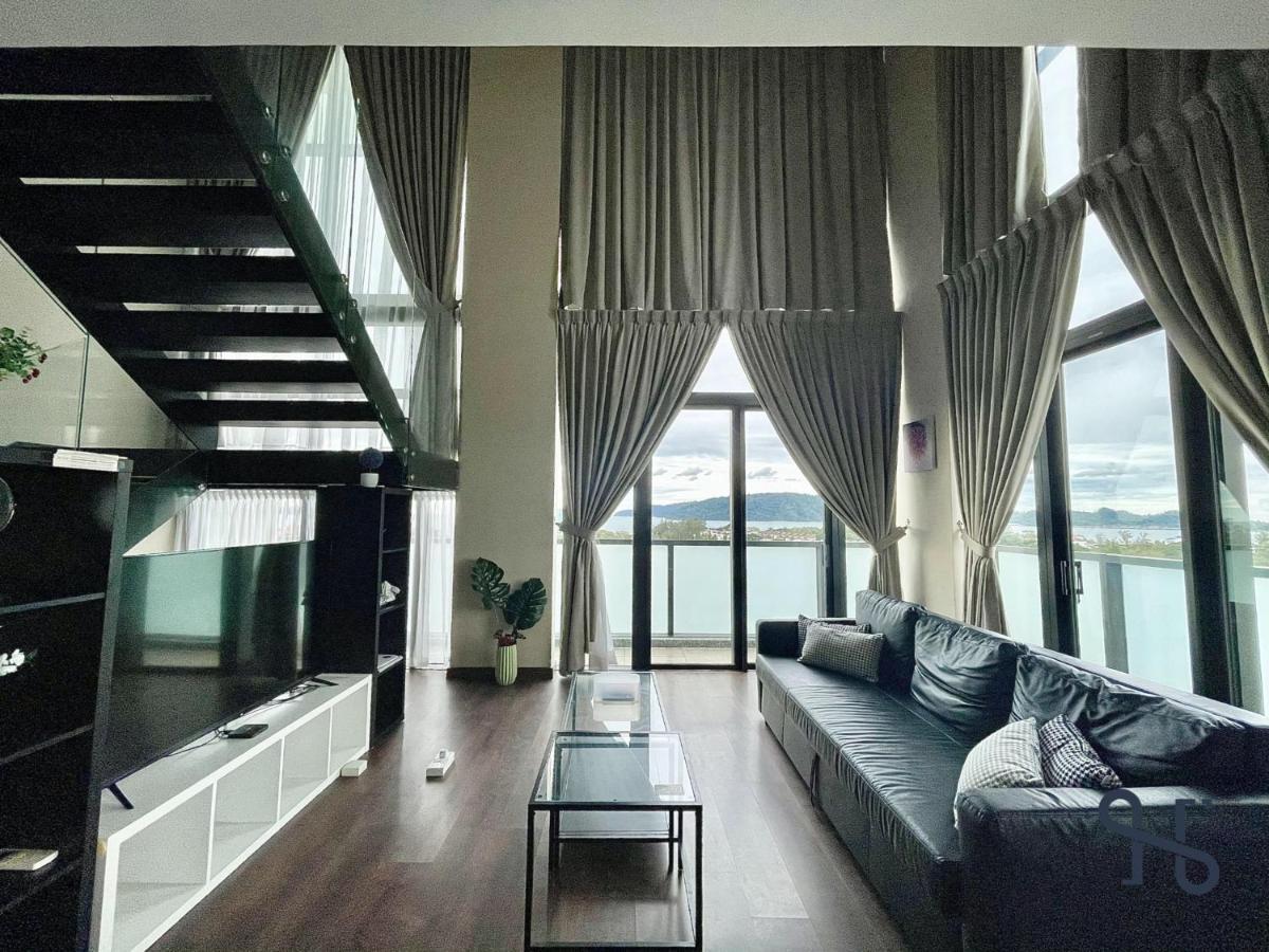 Apartment Homesuite' At Riverson Soho
