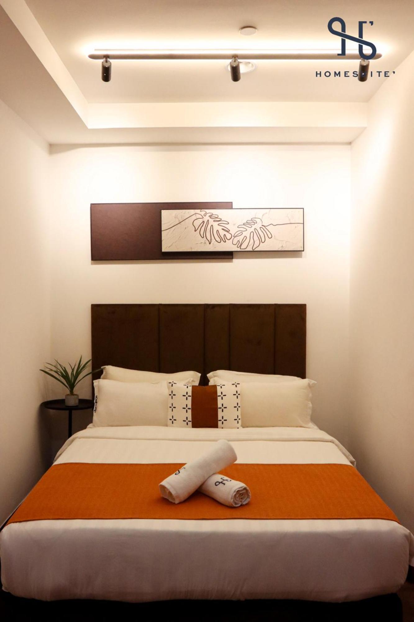 Homesuite' At Riverson Soho Apartment *