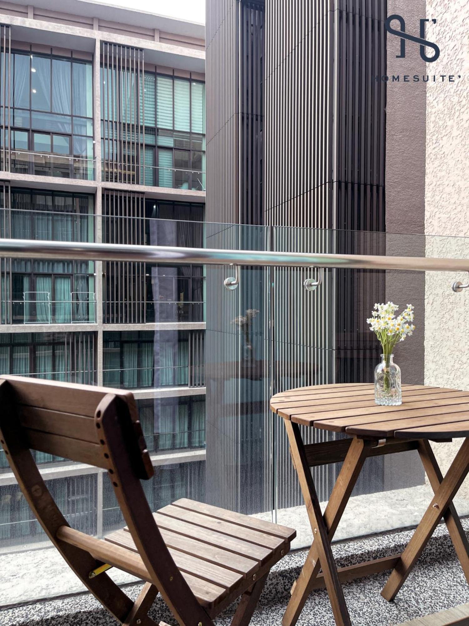 Homesuite' At Riverson Soho